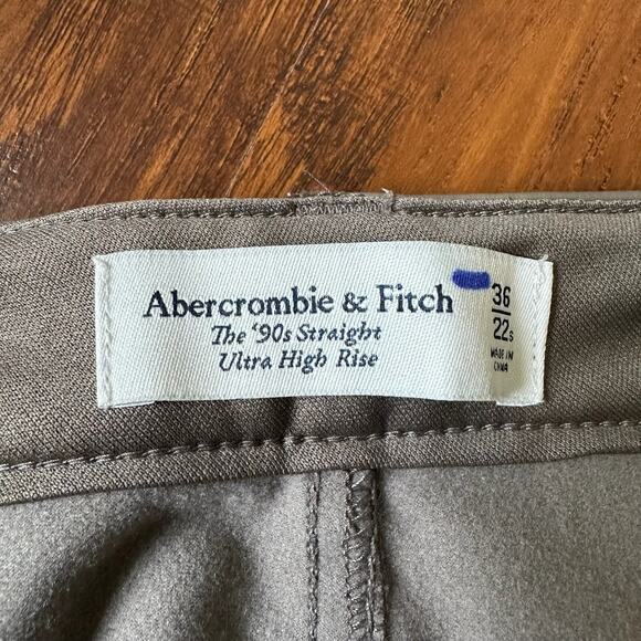 ABERCROMBIE & FITCH The 90s Straight Pants Taupe Vegan Leather NWT - Picture 8 of 15